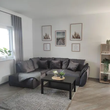 Luna Am Schoenen Harkebruegger Mit Kamin Und Sauna Barssel (Cloppenburg)