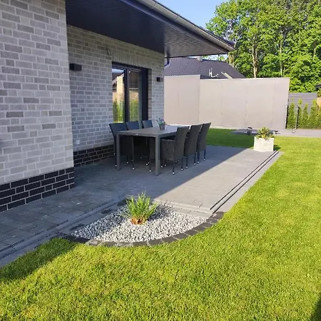 Luna Am Schoenen Harkebruegger Mit Kamin Und Sauna